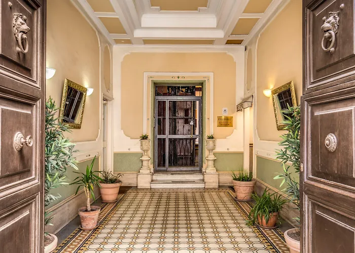 Hotel Montreal 3*