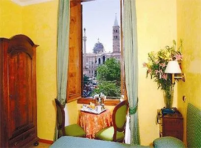 Otel Montreal 3*
